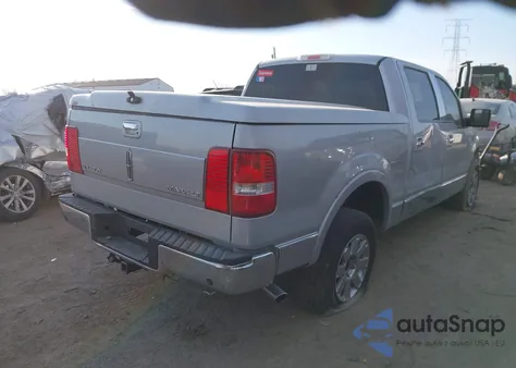 2006 Lincoln Mark Lt z USA, uszkodzony, nr VIN 5LTPW18596FJ00703